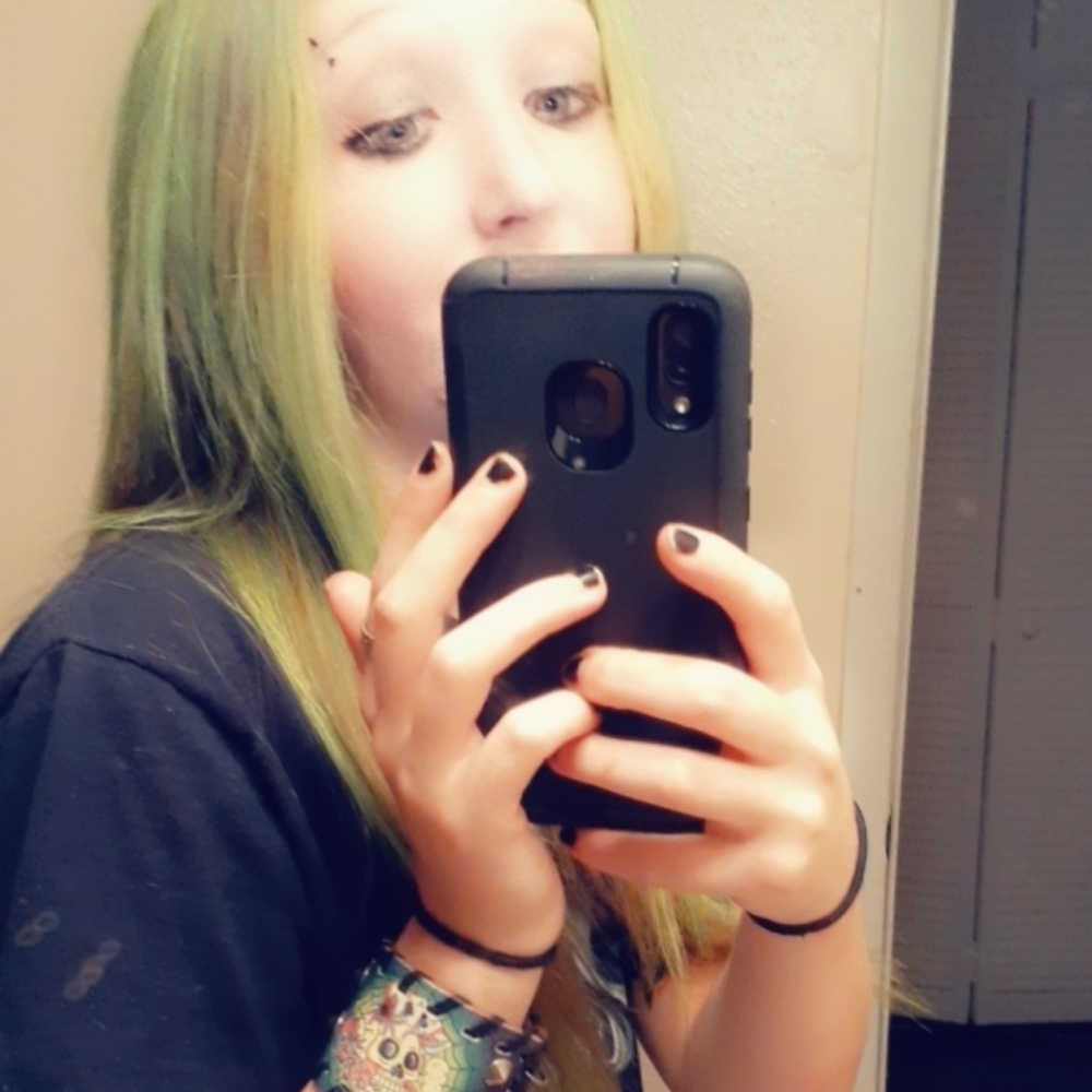 Meet your Posher, Allison